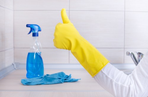 Professional move out clean in a Westhampstead apartment building with access considerations
